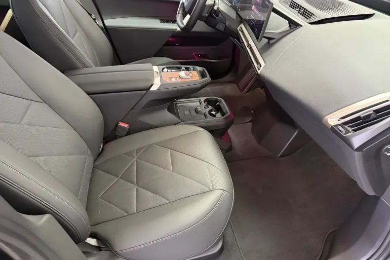 BMW iX din 2023 cu 50.000 km - oferta BMW155244 - foto 18