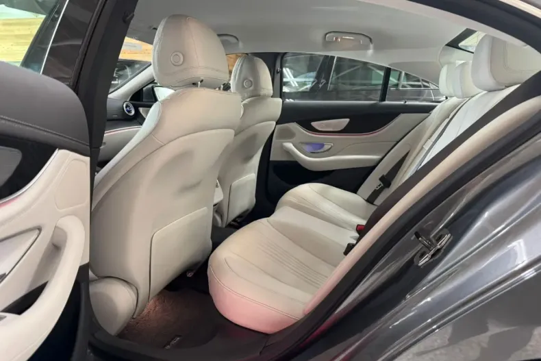 Mercedes-Benz CLS 300 din 2023 cu 29.200 km - oferta MER155246 - foto 9