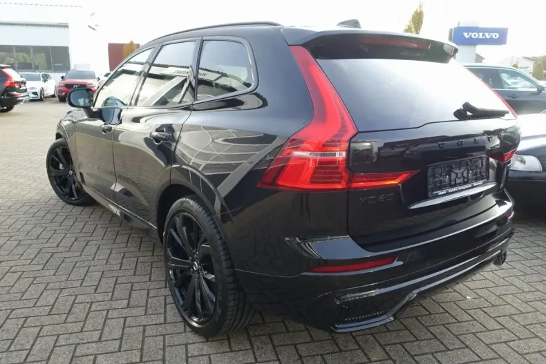 Volvo XC60 din 2024 cu 25.400 km - oferta VOL155264 - foto 4
