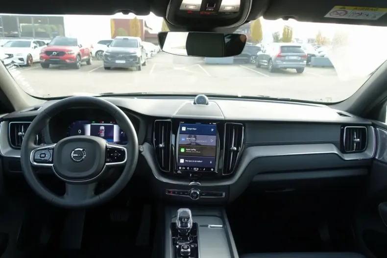 Volvo XC60 din 2024 cu 25.400 km - oferta VOL155264 - foto 13