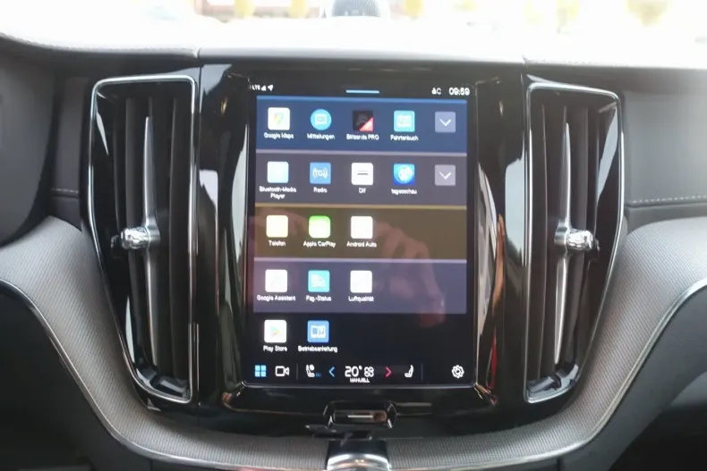 Volvo XC60 din 2024 cu 25.400 km - oferta VOL155264 - foto 19