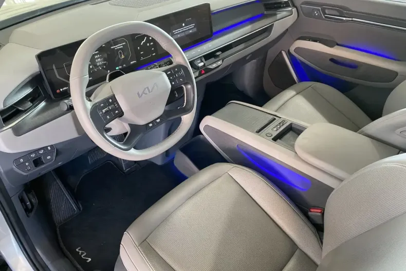 Kia EV9 din 2024 cu 46.300 km - oferta KIA155265 - foto 10