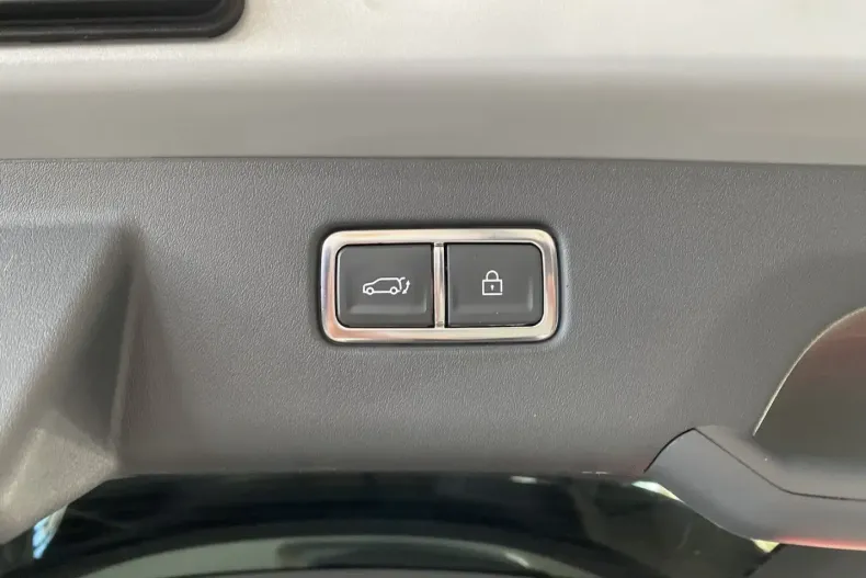 Kia EV9 din 2024 cu 46.300 km - oferta KIA155265 - foto 22