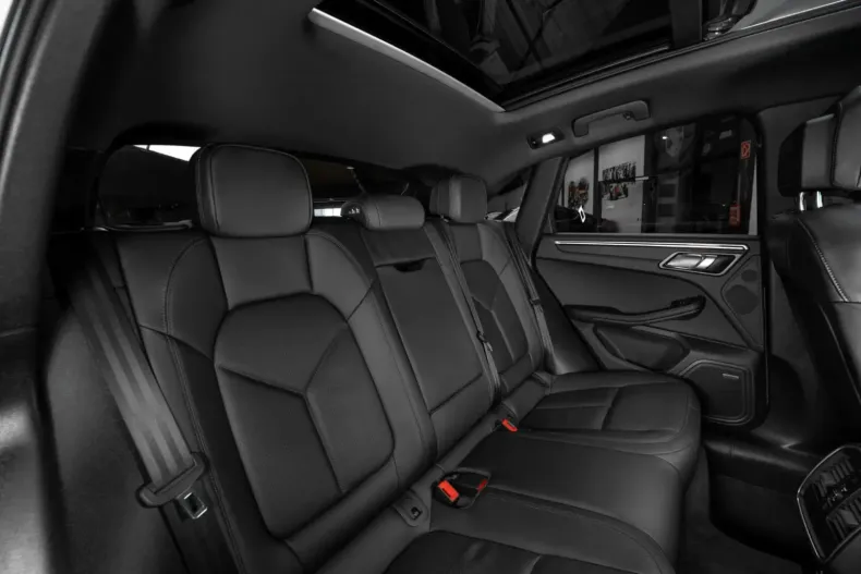 Porsche Macan din 2023 cu 48.000 km - oferta POR155266 - foto 33