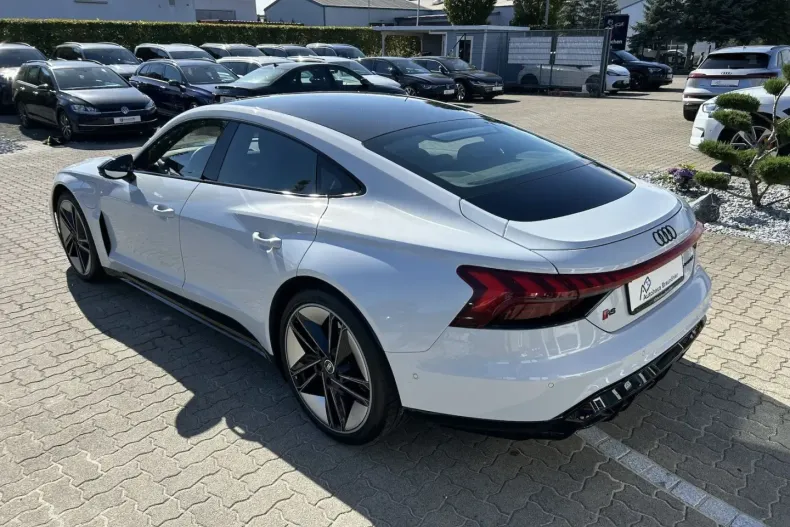 Audi RS e-tron GT din 2022 cu 68.370 km - oferta AUD155267 - foto 4