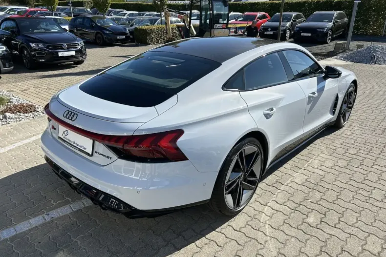 Audi RS e-tron GT din 2022 cu 68.370 km - oferta AUD155267 - foto 5