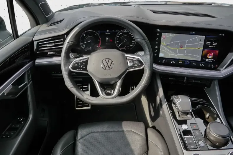 Volkswagen Touareg din 2023 cu 68.200 km - oferta VOL155269 - foto 8