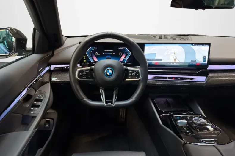 BMW i5 din 2024 cu 13.800 km - oferta BMW155271 - foto 12