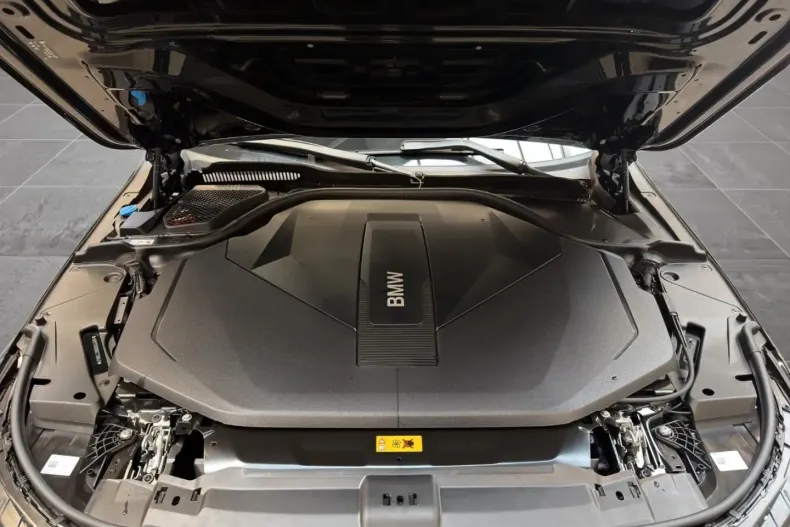 BMW i5 din 2024 cu 13.800 km - oferta BMW155271 - foto 33