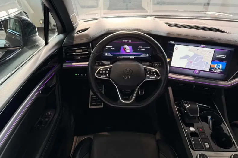 Volkswagen Touareg din 2022 cu 83.792 km - oferta VOL155275 - foto 8