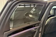 Volkswagen Touareg din 2022 cu 83.792 km - oferta VOL155275 - foto 14