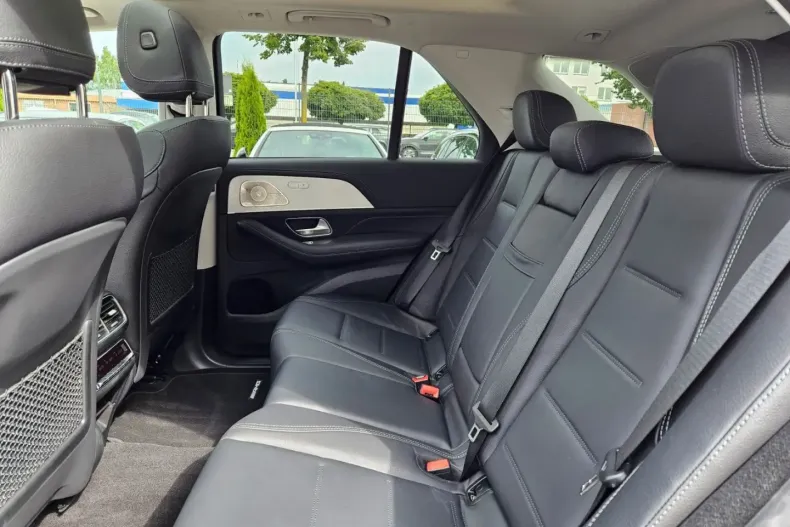 Mercedes-Benz GLE 450 din 2024 cu 35.550 km - oferta MER155276 - foto 10