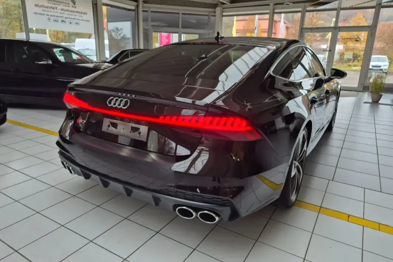 Audi S7 din 2021 cu 69.900 km - oferta AUD155279 - foto 3