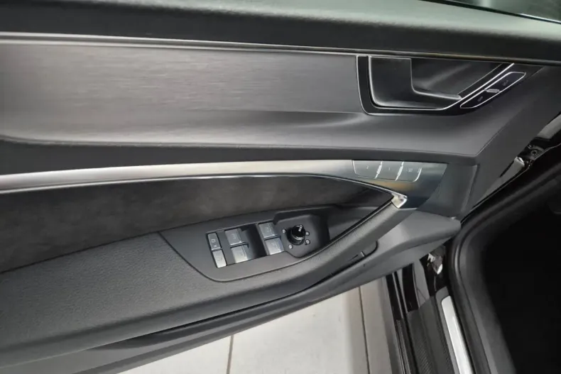 Audi S7 din 2021 cu 69.900 km - oferta AUD155279 - foto 8