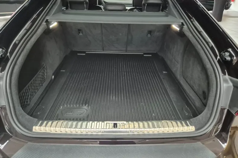 Audi S7 din 2021 cu 69.900 km - oferta AUD155279 - foto 11