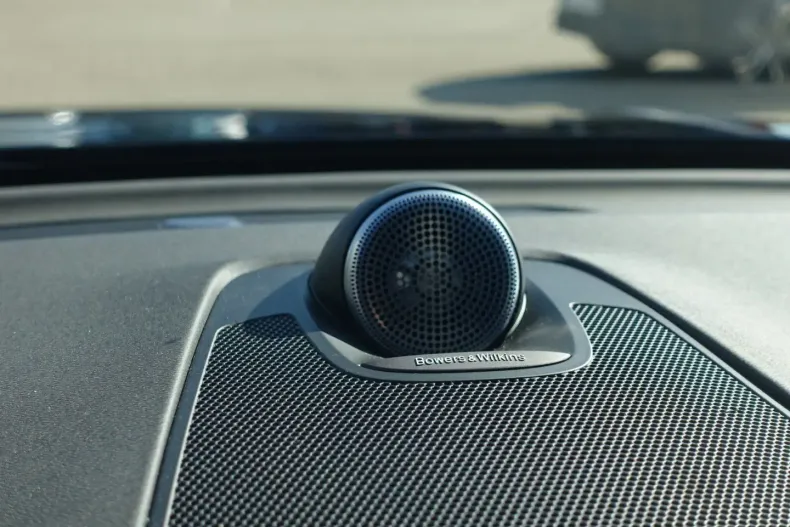 Volvo XC60 din 2024 cu 18.500 km - oferta VOL155280 - foto 17