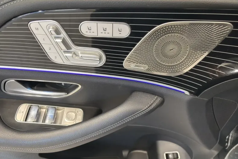 Mercedes-Benz GLE 450 din 2023 cu 52.019 km - oferta MER155282 - foto 11