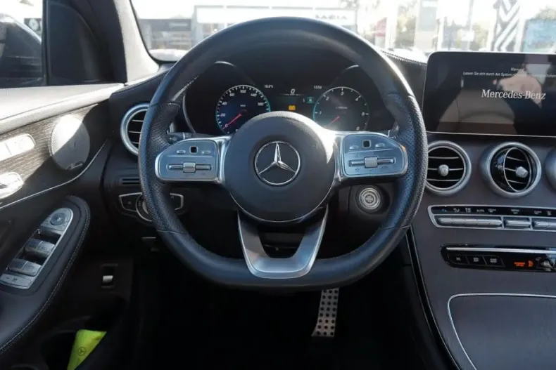 Mercedes-Benz GLC 400 din 2021 cu 75.234 km - oferta MER155289 - foto 8