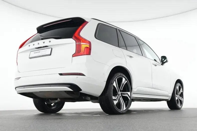 Volvo XC90 din 2024 cu 10.700 km - oferta VOL155290 - foto 8