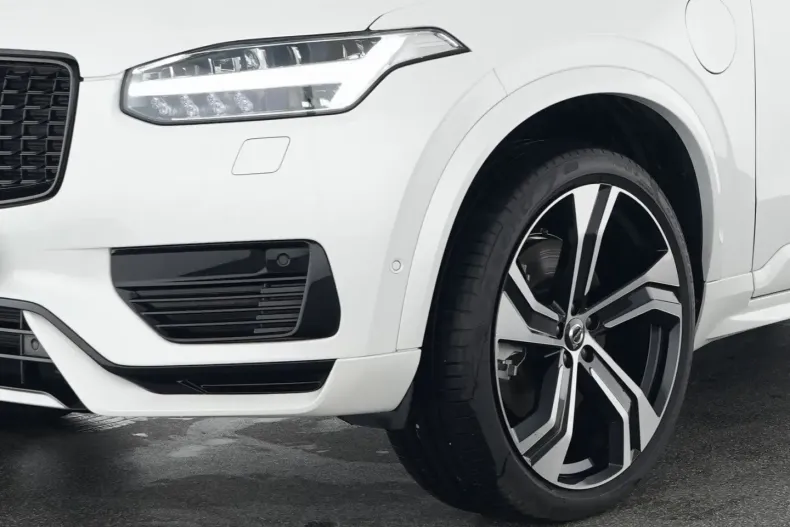 Volvo XC90 din 2024 cu 10.700 km - oferta VOL155290 - foto 9