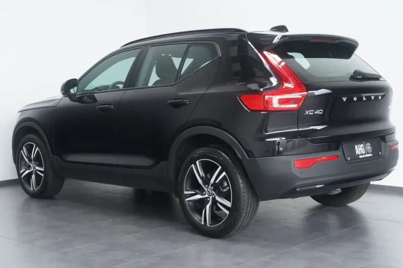 Volvo XC40 din 2021 cu 10.998 km - oferta VOL155298 - foto 3