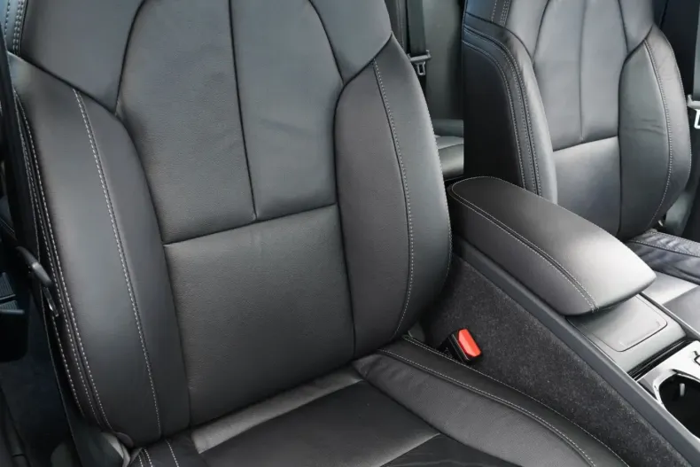 Volvo XC40 din 2021 cu 10.998 km - oferta VOL155298 - foto 11