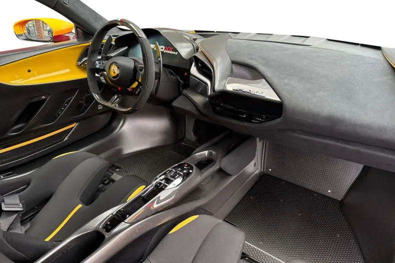Ferrari SF90 din 2024 cu 1.700 km - oferta FER155309 - foto 14