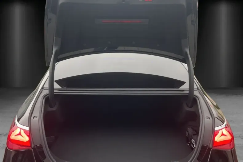 Mercedes-Benz E 400 din 2023 cu 34.900 km - oferta MER155314 - foto 12