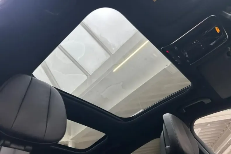 Mercedes-Benz E 450 din 2024 cu 15.144 km - oferta MER155321 - foto 17