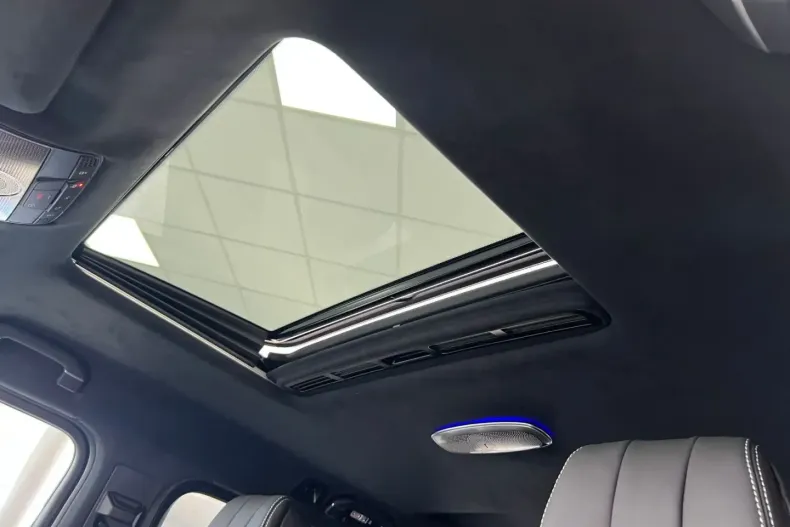 Mercedes-Benz G 63 AMG din 2024 cu 2.880 km - oferta MER155323 - foto 8