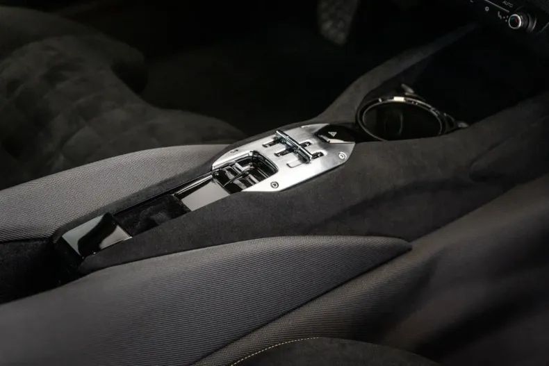 Ferrari 812 din 2022 cu 2.300 km - oferta FER155324 - foto 21