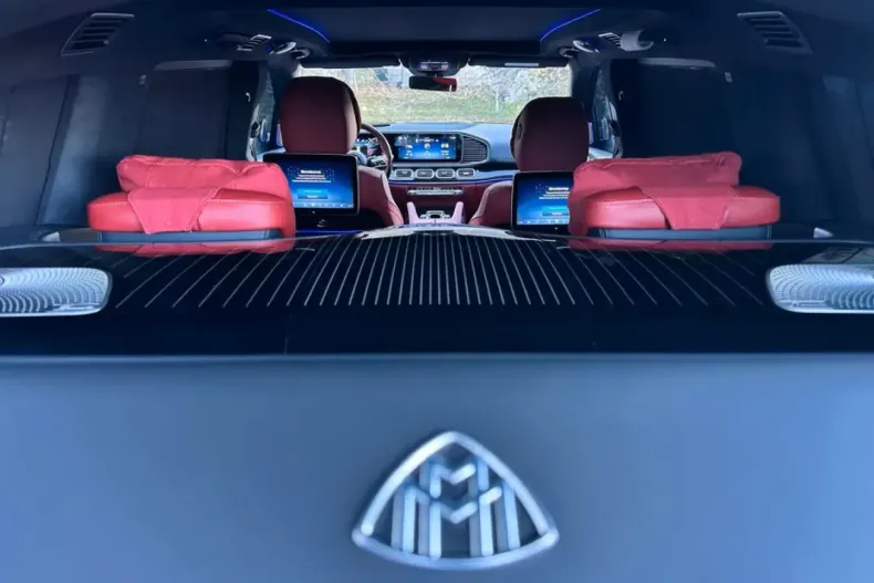 Mercedes-Benz GLS 600 din 2025 cu 4.000 km - oferta MER155325 - foto 14