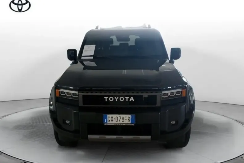 Toyota Land Cruiser din 2024 cu 6.000 km - oferta TOY155327 - foto 5