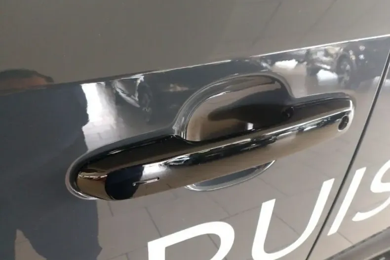 Toyota Land Cruiser din 2024 cu 6.000 km - oferta TOY155327 - foto 11