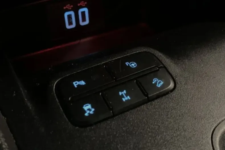 Ford Ranger din 2022 cu 57.500 km - oferta FOR155336 - foto 31