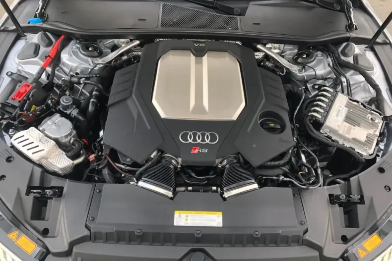 Audi RS7 din 2024 cu 19.000 km - oferta AUD155349 - foto 14