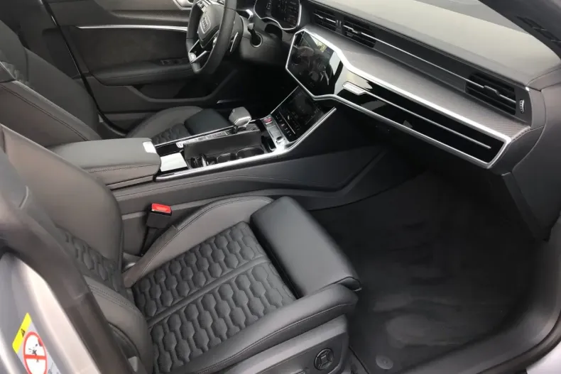 Audi RS7 din 2024 cu 19.000 km - oferta AUD155349 - foto 17