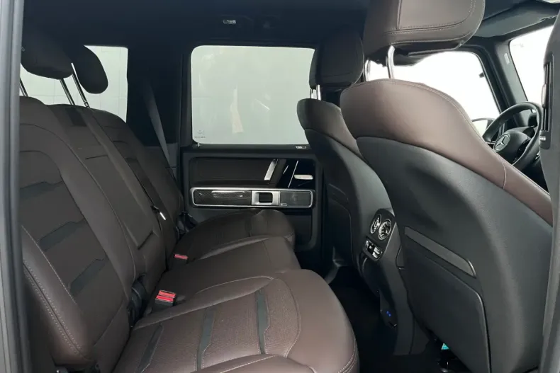 Mercedes-Benz G 63 AMG din 2025 cu 7.428 km - oferta MER155359 - foto 16