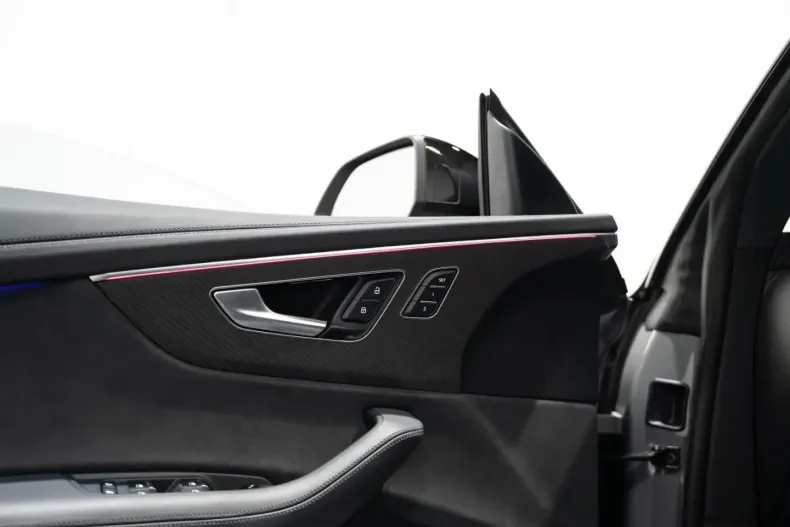 Audi RSQ8 din 2024 cu 28.688 km - oferta AUD155363 - foto 17