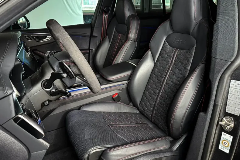 Audi RSQ8 din 2024 cu 12.911 km - oferta AUD155364 - foto 10