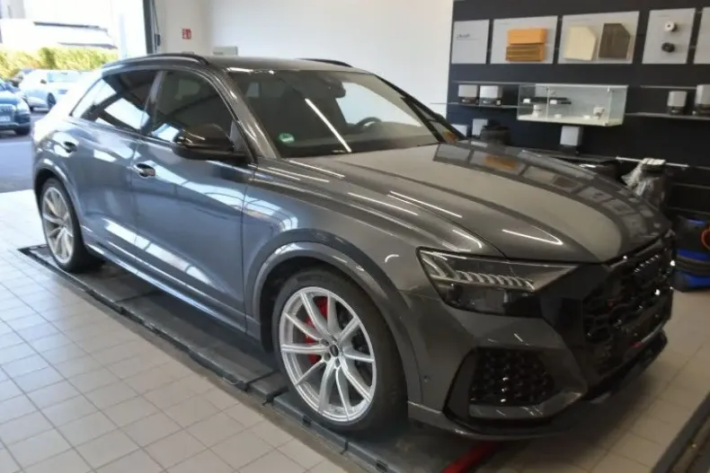 Audi RSQ8 din 2024 cu 14.569 km - oferta AUD155375 - foto 2