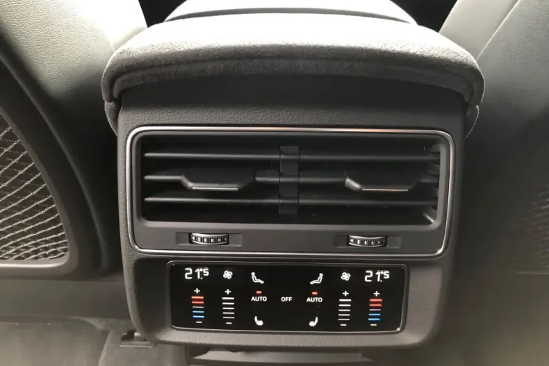 Audi RSQ8 din 2024 cu 46.467 km - oferta AUD155381 - foto 16