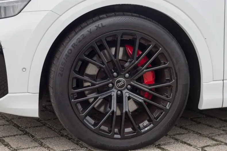 Audi Q8 din 2024 cu 16.914 km - oferta AUD155383 - foto 6