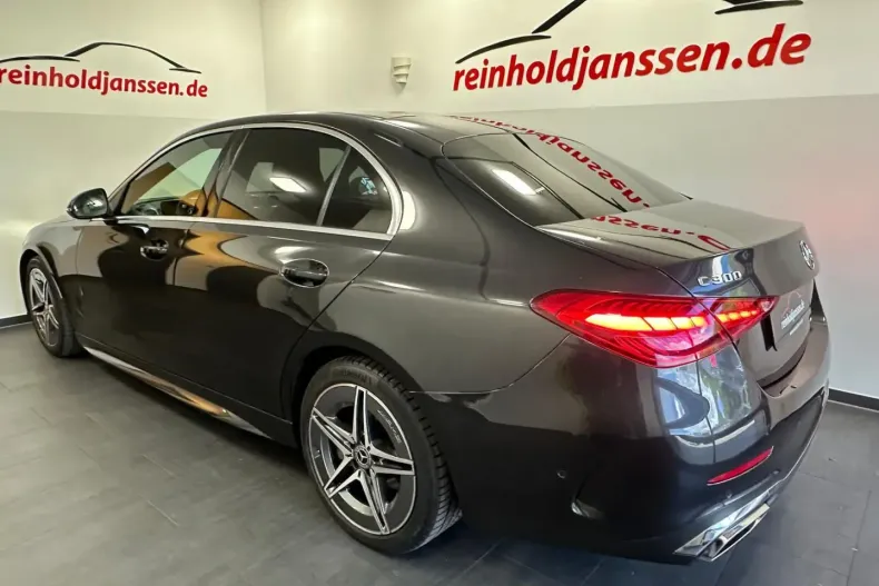 Mercedes-Benz C 300 din 2022 cu 80.000 km - oferta MER155389 - foto 2