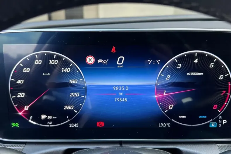 Mercedes-Benz C 300 din 2022 cu 80.000 km - oferta MER155389 - foto 12