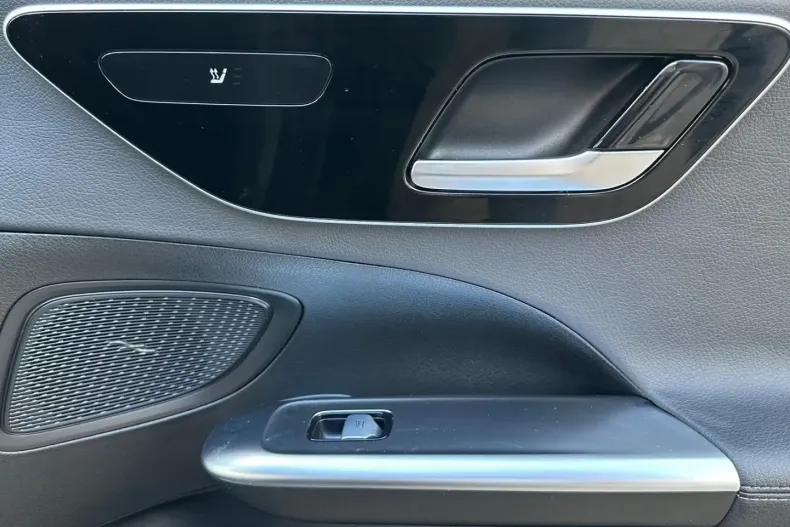 Mercedes-Benz C 300 din 2022 cu 80.000 km - oferta MER155389 - foto 22