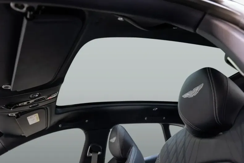 Aston Martin DBX din 2024 cu 9.970 km - oferta AST155392 - foto 2