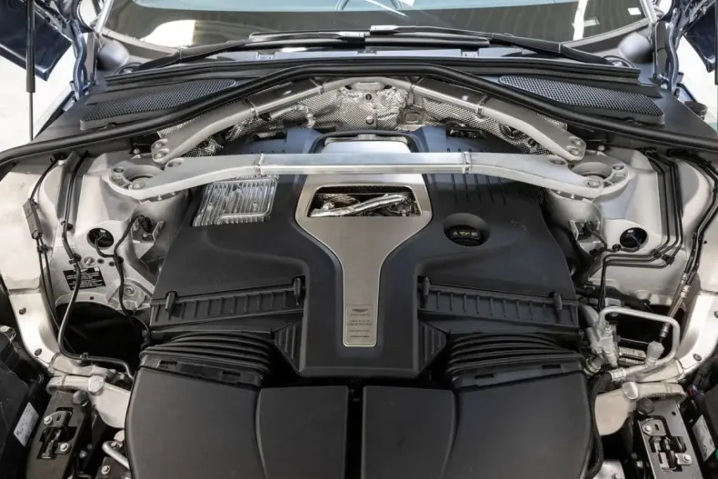 Aston Martin DBX din 2024 cu 9.970 km - oferta AST155392 - foto 27