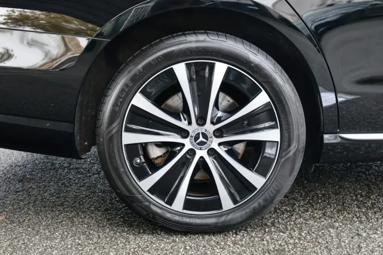 Mercedes-Benz E 300 din 2022 cu 31.755 km - oferta MER155398 - foto 10