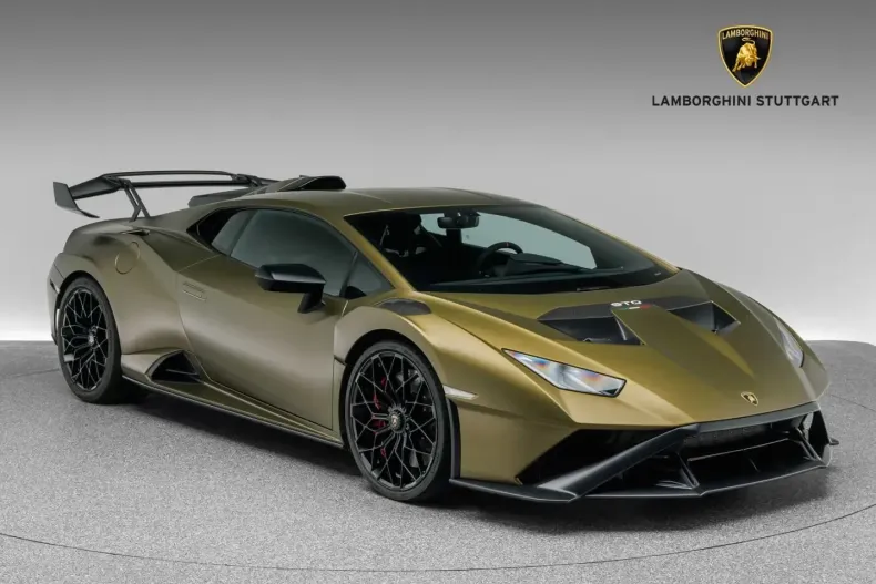 Lamborghini Huracán din 2023 cu 5.300 km - oferta LAM155399 - foto 1